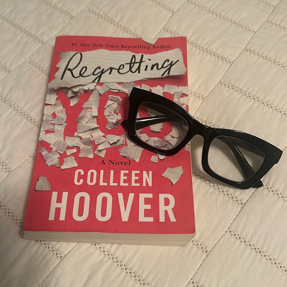 Colleen Hoover Regretting You Paperback